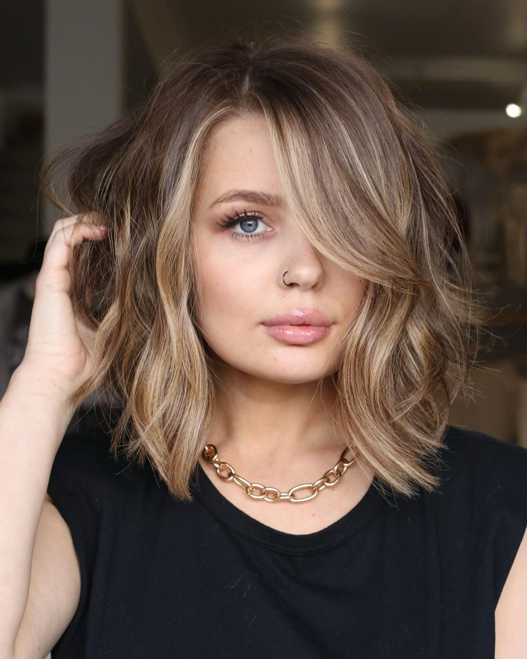 Wavy Peek-a-Boo Lob for Thin Hair